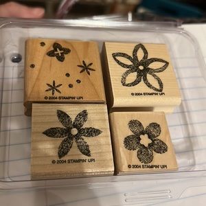 2004 Stampin’Up! Retired vintage 4 piece “Burst into Bloom” stamp set
